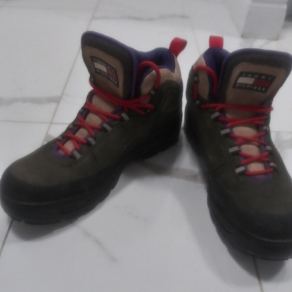 Mens Tommy Hilfiger Mountaneer Boots 12..HOLIDAY SALE***** - Picture 9 of 12